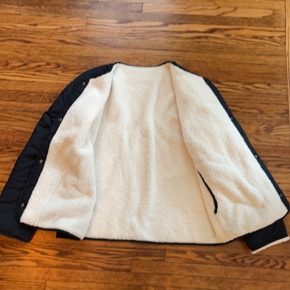 Fluffy jacket - Picture 2 of 5